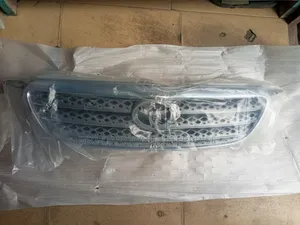 Toyota Corolla 2005-2008 Top Grille - Brand New