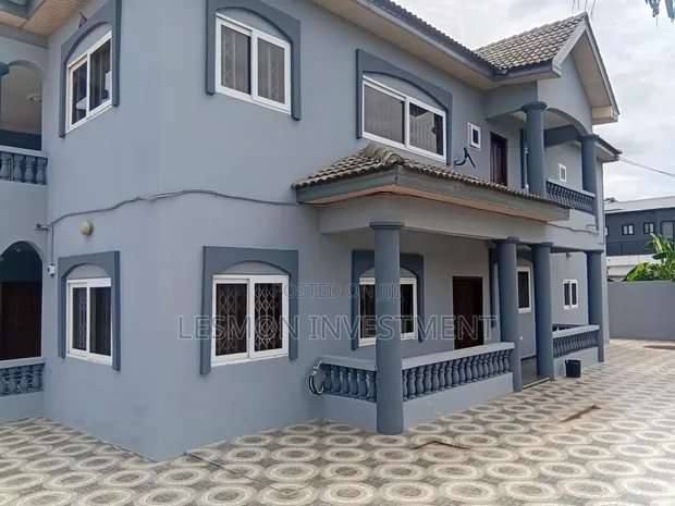 7 Bedroom House for Rent in Manet Junction - 1