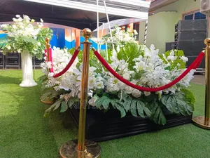 Affordable Funeral Services and Wreath Flowers