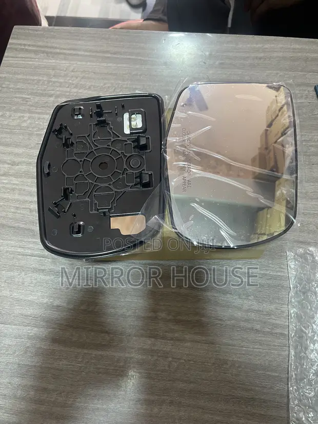 Acura RDX 2018-2023 Side Mirror Glass - 1