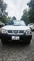Nissan Hardbody 2020 White - 2