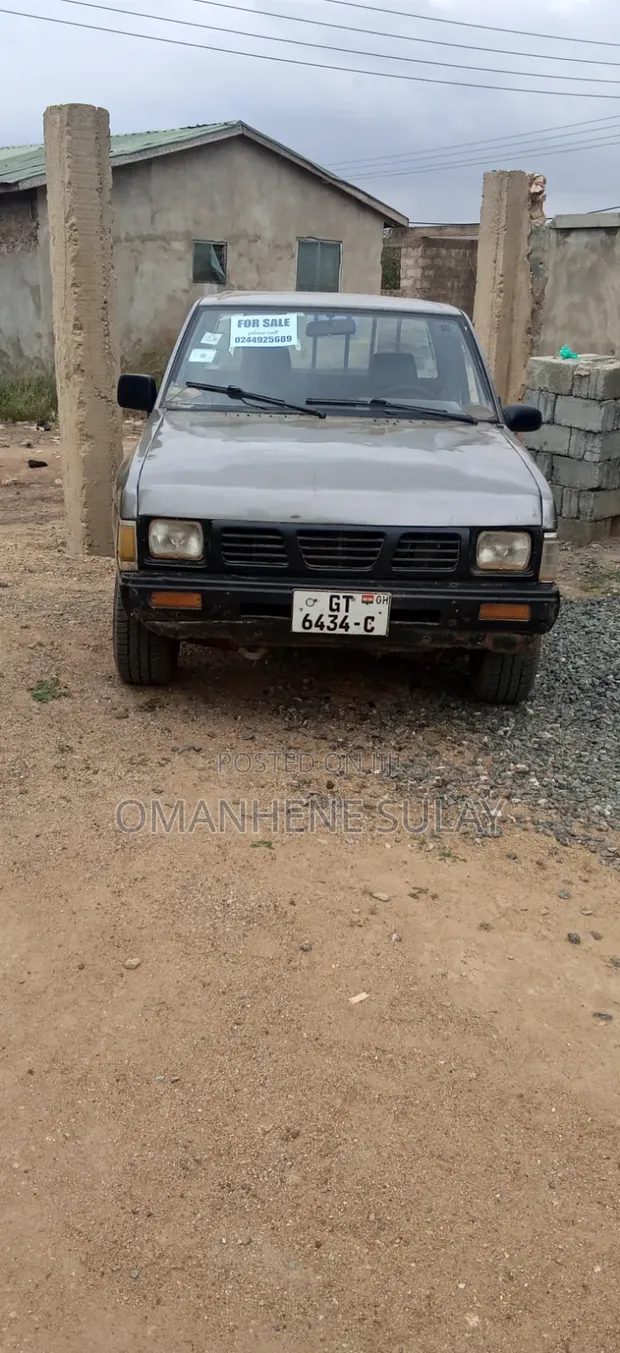 Nissan Hardbody 2012 - Ghana Used Pickup - 1