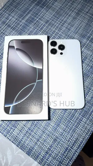 Apple iPhone 16 Pro Max 512GB White