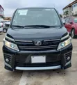 Toyota Voxy V 2WD 7-Seater 2016 Black - 3