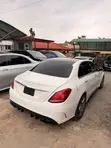 Mercedes-Benz C300 2016 White - 3