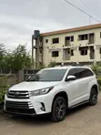 2018 Toyota Highlander LE 4x2 SUV - 5