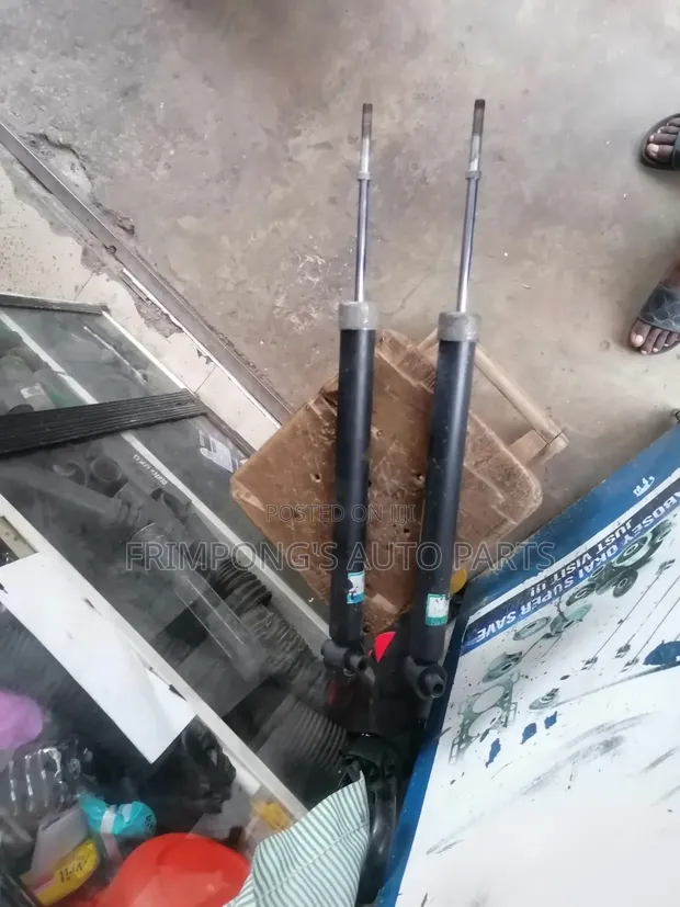 Lexus IS3 2015 Rear Shock Absorbers - 1
