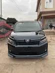 Toyota Voxy 2015 Black - 3