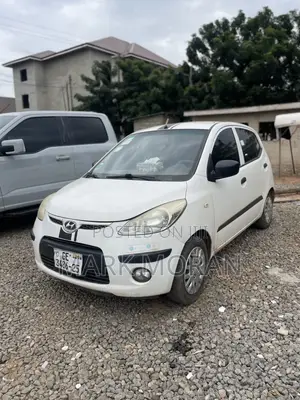 Hyundai i10 2009 White