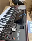 Korg Pa1000 61-Key Professional Arranger Keyboard - 3