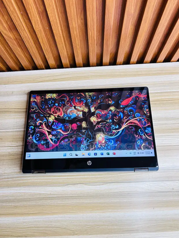 HP Pavilion x360 14 Convertible Laptop - Intel Core i5, 8GB RAM, 256GB SSD - 1