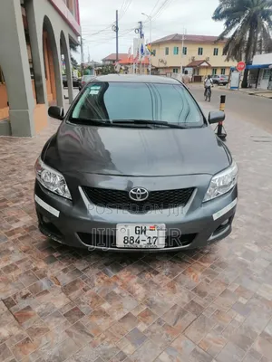 2010 Toyota Corolla LE Sedan