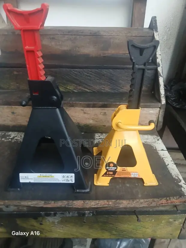 Brand New Jack Stands (Big & Small) - 1
