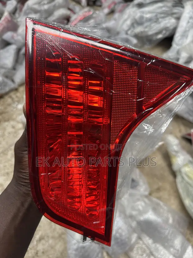 Honda Civic Boot Light 2006-2011 - 1