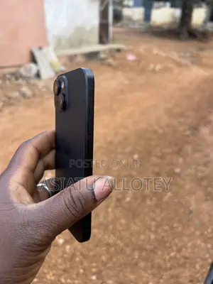 New Apple iPhone 15 128GB Black