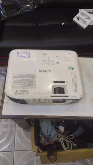 Epson EB-X39 Projector for Rent