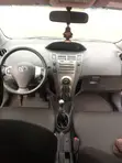 Toyota Yaris 2010 Gray - 1