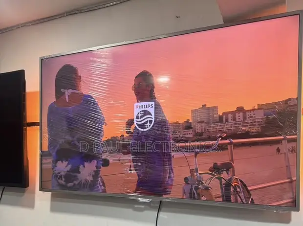 55" Philips QLED UHD Google Android TV - 1