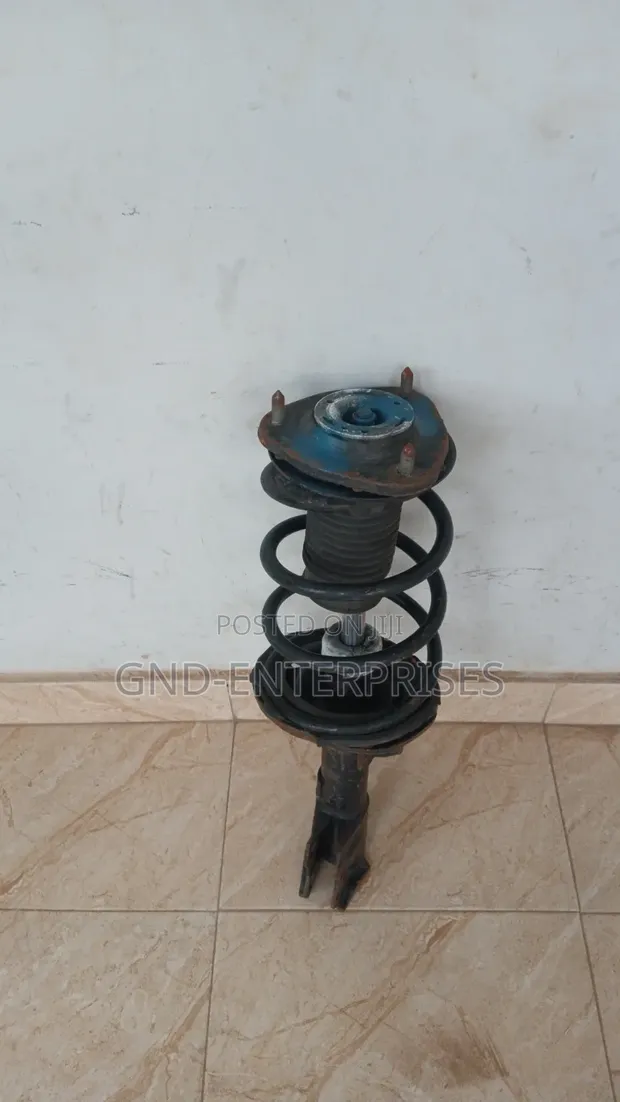 Toyota Corolla Right Front Shock (Used) - 1