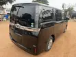 Toyota Voxy ZS 2WD 8-Seater 2014 Black - 2