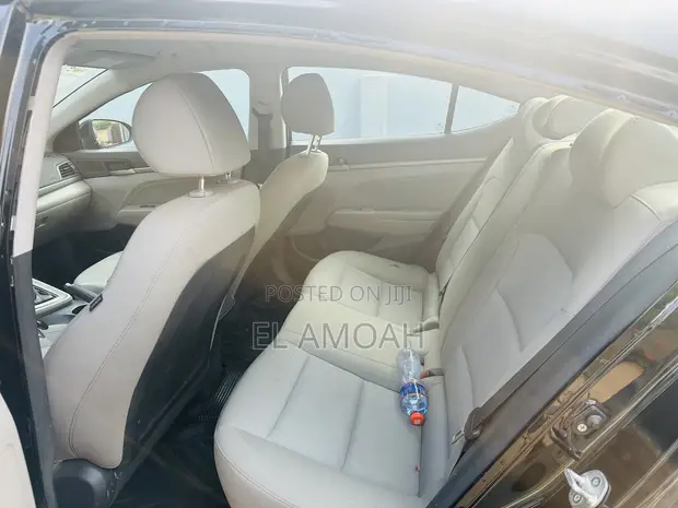 2017 Hyundai Elantra Limited Sedan FWD 2.0L Black - 1