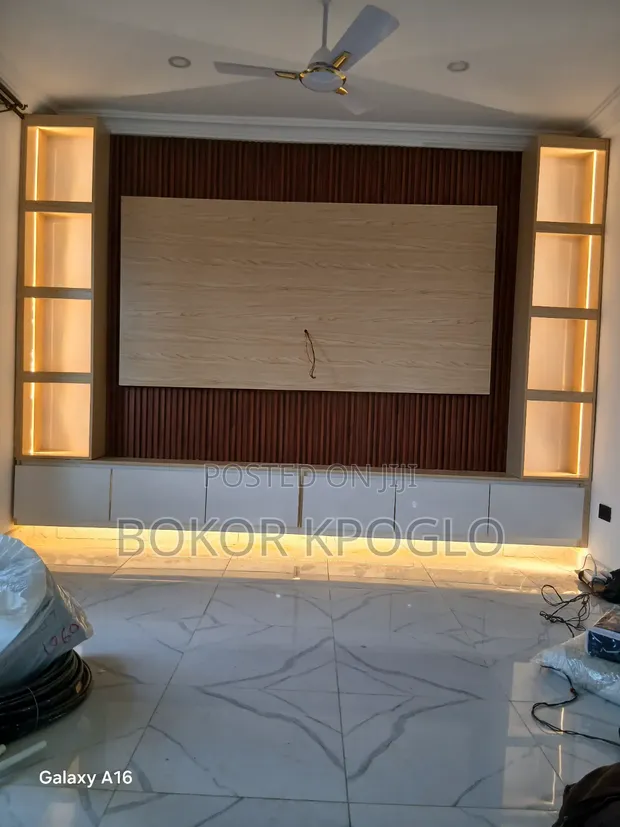 Laminate Interior TV Decor Work - 1