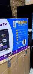 Westinghouse 40" Smart Full HD Roku TV - 2