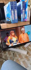 Westinghouse 32" Smart Roku TV with Google TV & Alexa - 5