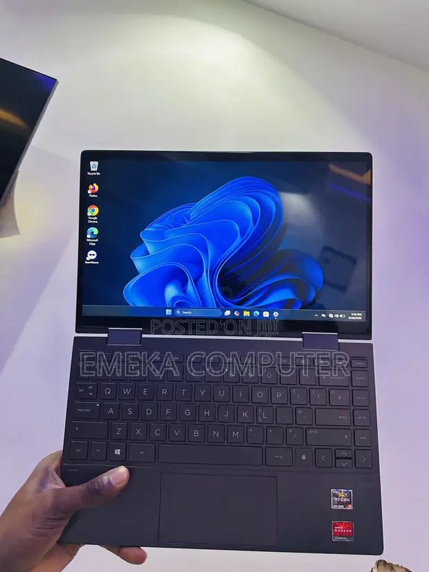 HP Envy x360 13z Laptop: Ryzen 5, 8GB RAM, 256GB SSD - 1
