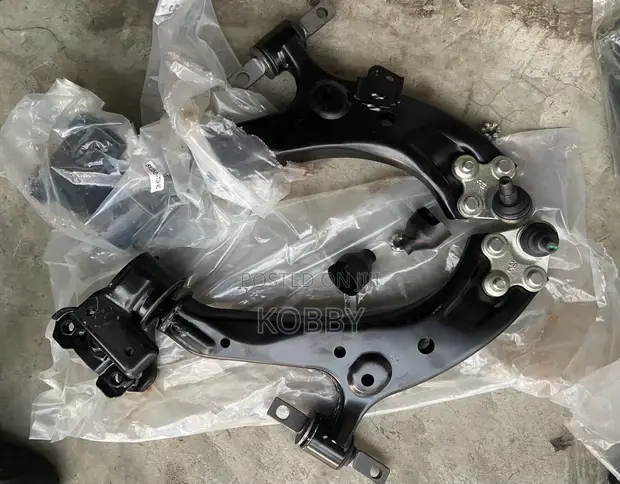 Honda CR-V 2012-2016 Front Lower Control Arm - 1