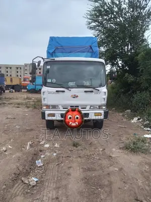 Hyundai HD 35 Truck