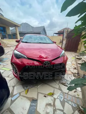 2016 Toyota Corolla LE Eco Sedan