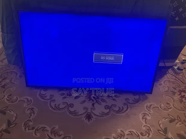Akai 43 Inch LED TV for Repair - GHS 400 Negotiable - 1