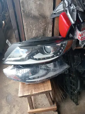 2013 VW Passat CC Headlight