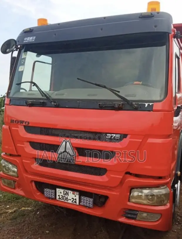 Howo Truck 375 - 2010 Red - 1