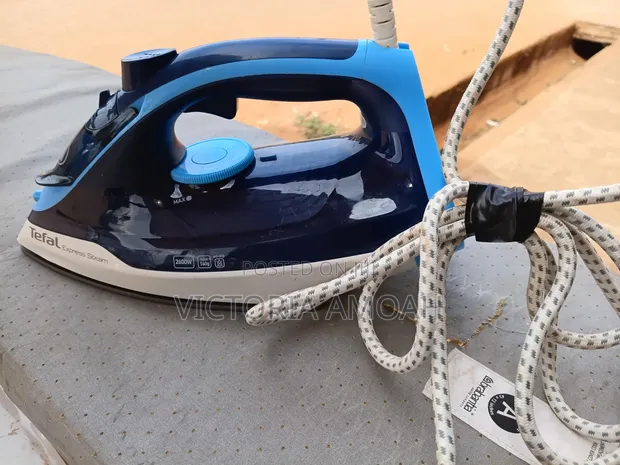 Tefal Express Steam Iron - 1