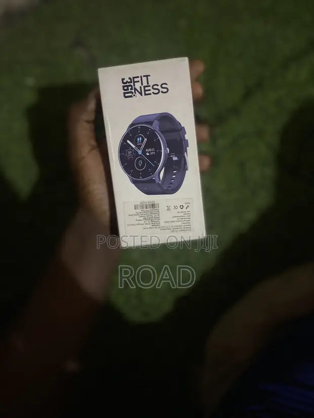 Samsung Gear S2 Smartwatch - 1