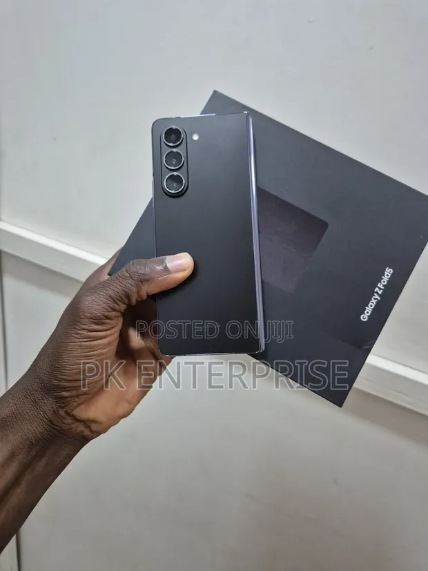 Samsung Galaxy Z Fold 5 512GB Black - 1