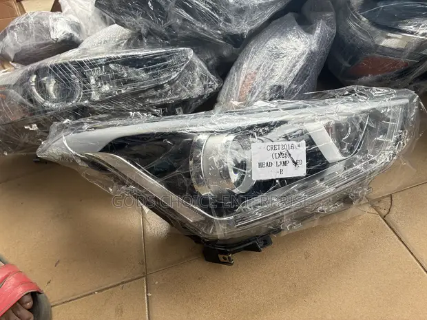 Hyundai Creta Headlights (2016-2018) - 1