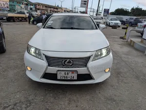Lexus ES 350 FWD 2014 Silver