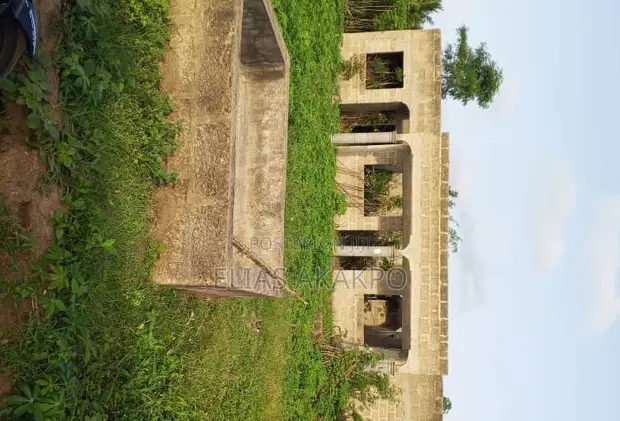 3 Bedroom Uncompleted Building for Sale - Kwao Bondzie - 1
