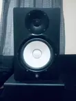Yamaha HS8 Studio Monitor Speaker - 1