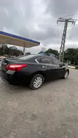 Nissan Altima 2017 Black - 3