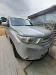 Toyota Highlander SE 3.5L 4WD 2013 Silver - 1