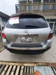 Toyota Highlander SE 3.5L 4WD 2013 Silver - 4