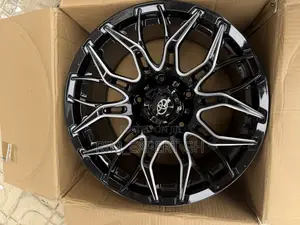 Land Cruiser HardBody Rim 17 Off-Road