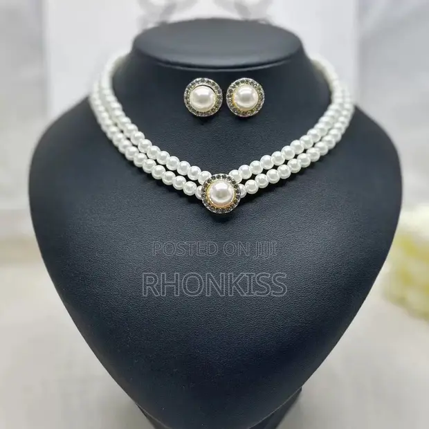 Ladies Pearl Necklace Set - 1