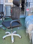 Mesh Office Swivel Chair - Black - 1
