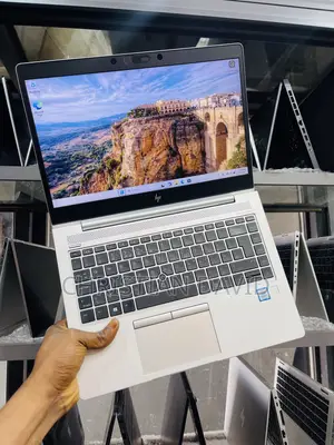 HP EliteBook 840 G5 Laptop - Core i5, 8GB RAM, 256GB SSD
