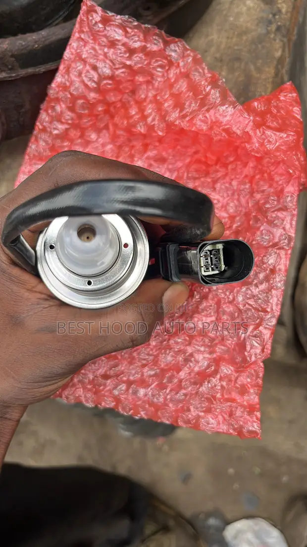 Hyundai Sonata Oxygen Sensor - 1